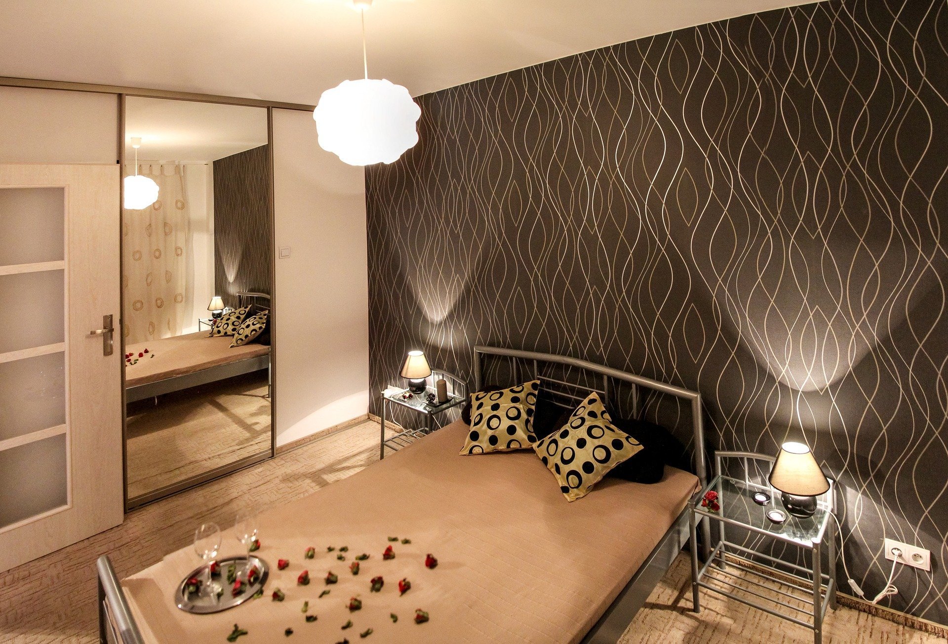 bedroom mirror doors